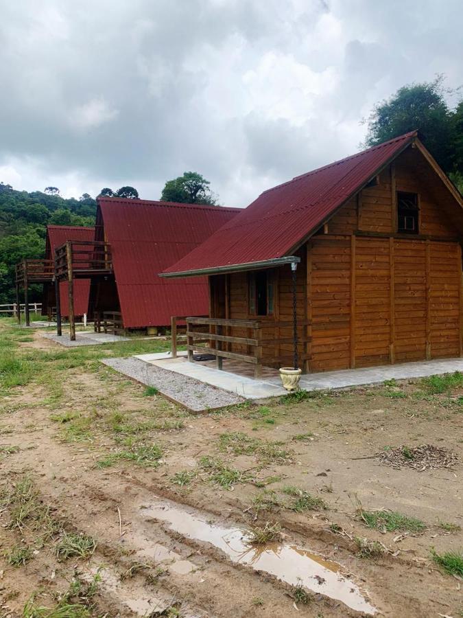 Pousada Pedra Da Mata Chales Na Montanha Munhoz Exteriér fotografie